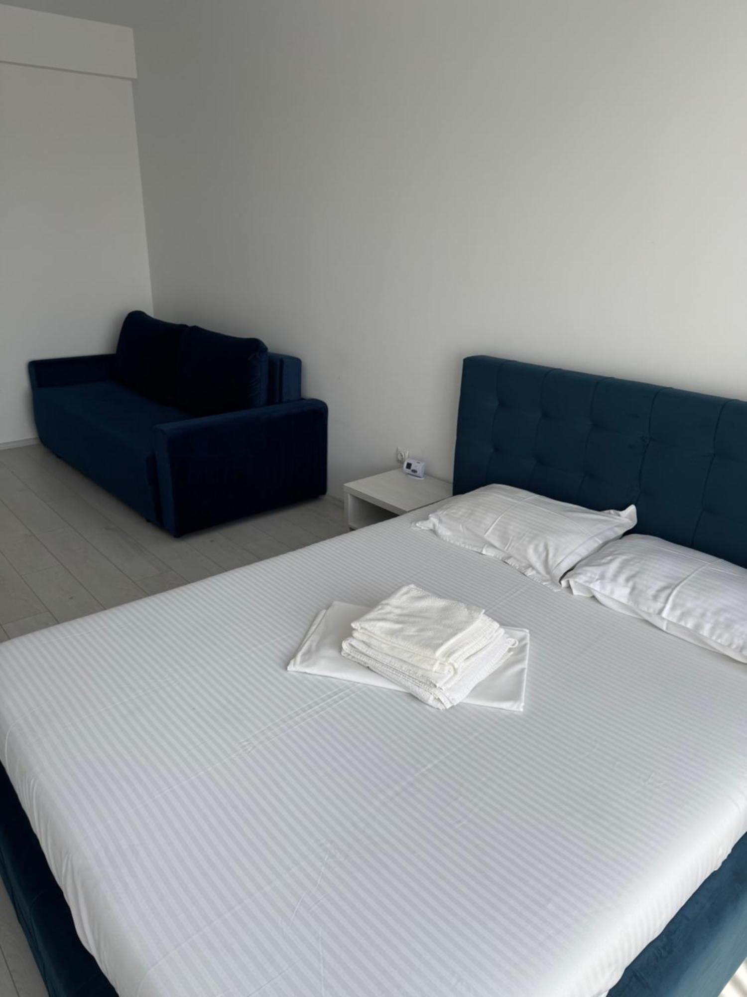 Virgo Sea View Summerland