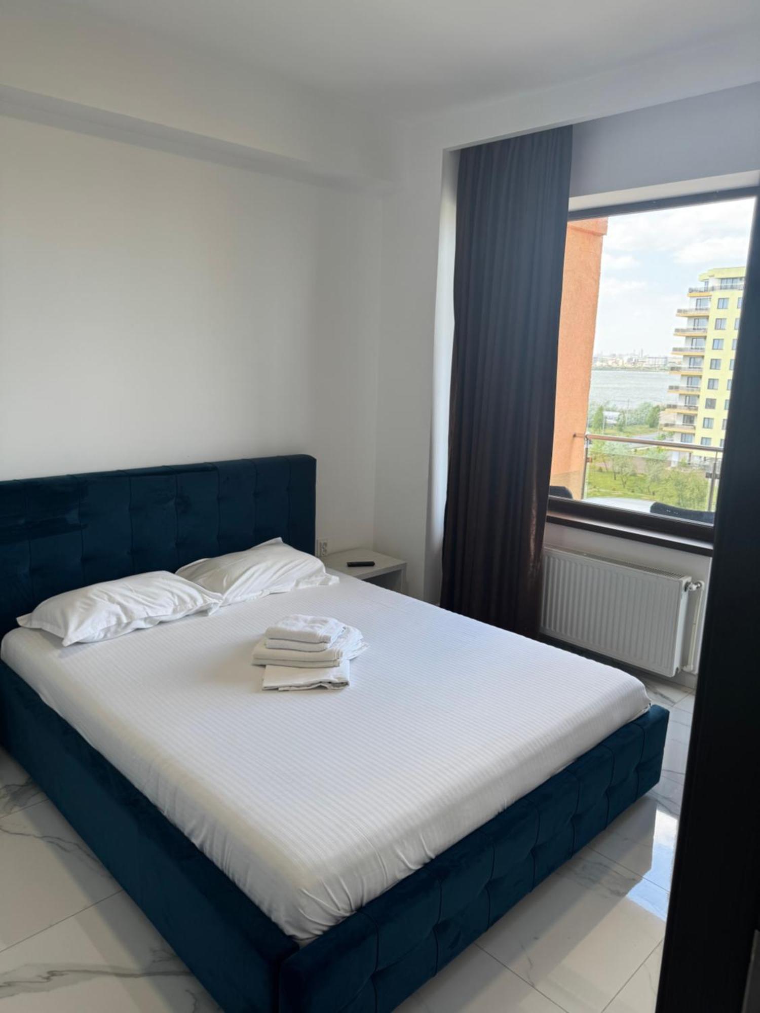 Virgo Sea View Summerland Mamaia