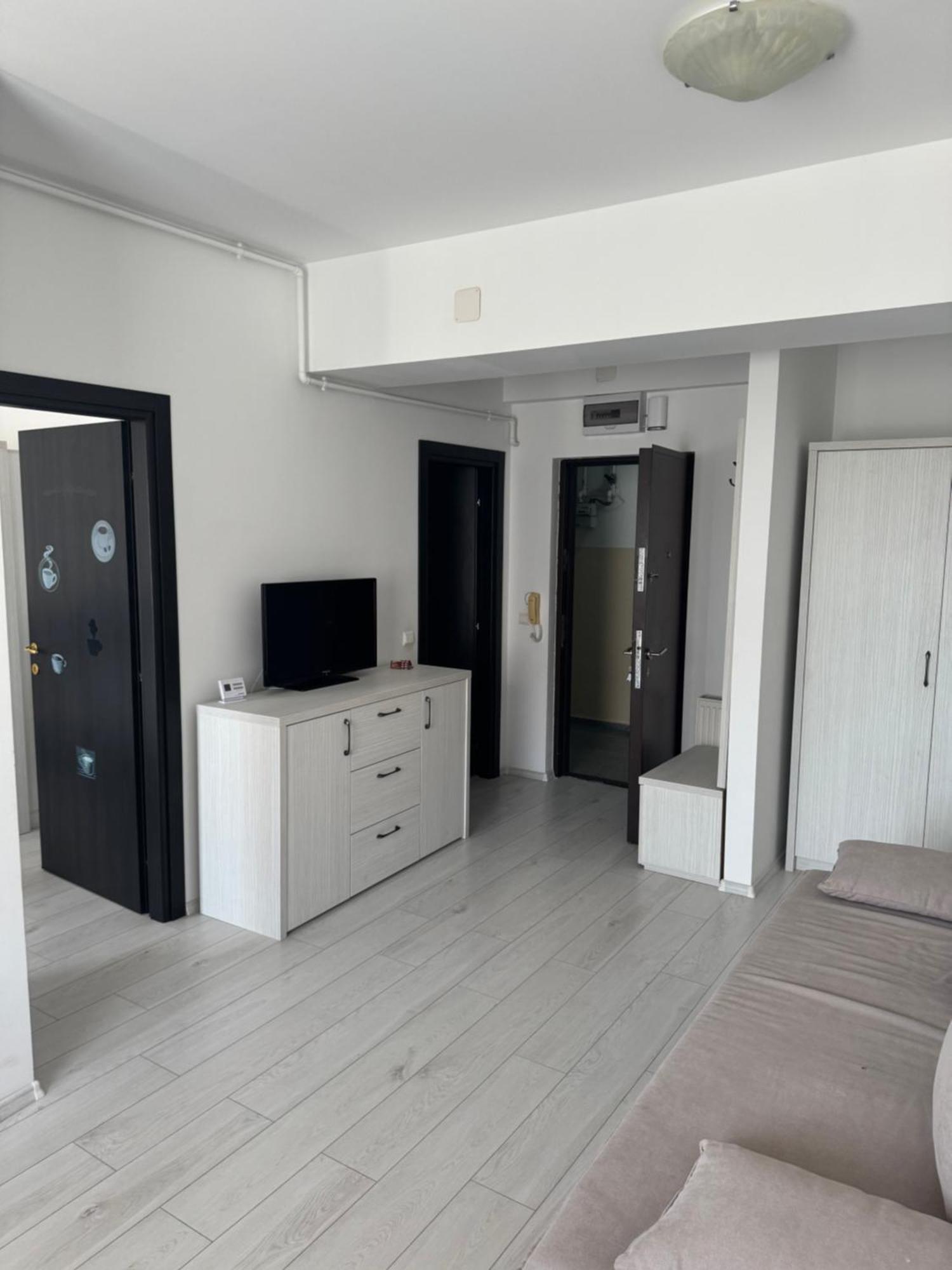 Virgo Sea View Summerland Apartament